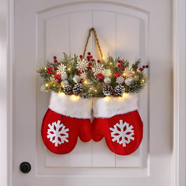 Twinkling Christmas Mitten Wreath
